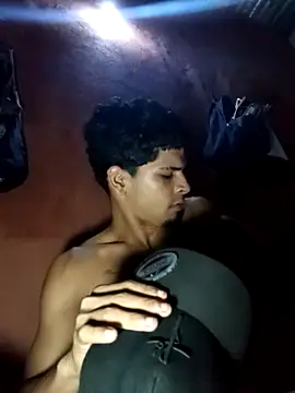 317894 online show from 11/13/25, 02:21