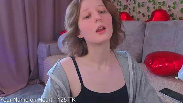 Snapshot of c0ralynx chatting on 02/11/26, 09:36 c0ralynx online show from 02/11/26, 09:36