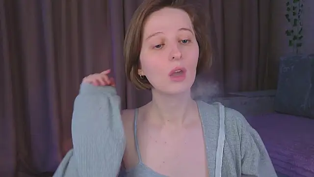 Snapshot of c0ralynx chatting on 03/02/26, 06:15 c0ralynx online show from 03/02/26, 06:15