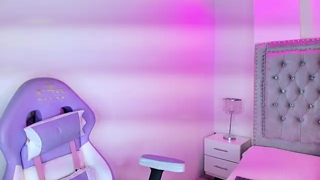 Lia adamsss online show from 04/09/26, 06:19