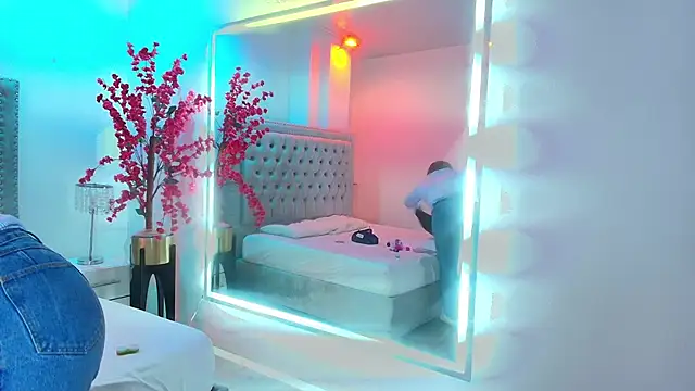 Lia adamsss online show from 04/24/26, 04:15