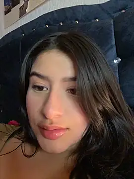 andrea gomes  online show from 05/16/26, 07:27