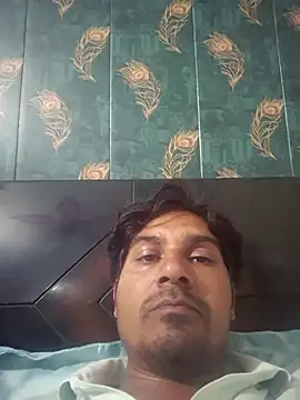 johnny8731 online show from 10/26/25, 02:12