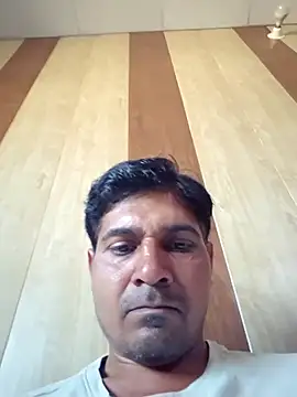 johnny8731 online show from 04/05/26, 04:53