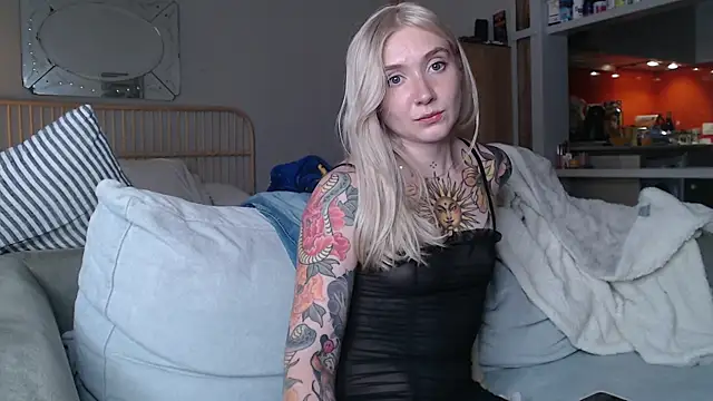 tattoobbgirl online show from 03/19/25, 05:28