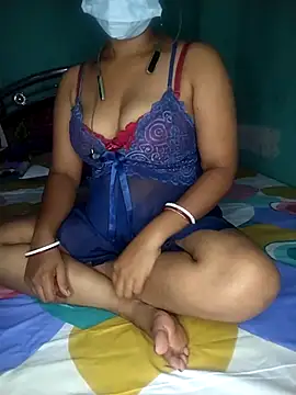 Snapshot of Sonajimo121994 chatting on 10/19/25, 05:13 Sonajimo121994 online show from 10/19/25, 05:13