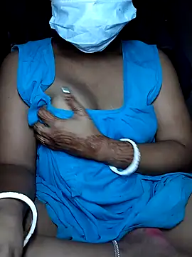 Snapshot of Sonajimo121994 chatting on 11/01/25, 06:43 Sonajimo121994 online show from 11/01/25, 06:43