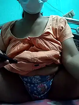 Snapshot of Sonajimo121994 chatting on 11/09/25, 08:56 Sonajimo121994 online show from 11/09/25, 08:56