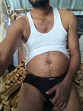 hot integer online show from 02/17/26, 09:39