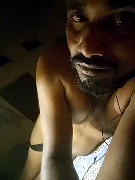 hot integer online show from 03/08/26, 04:55