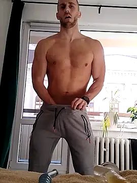 trainwithme online show from 10/07/25, 07:27