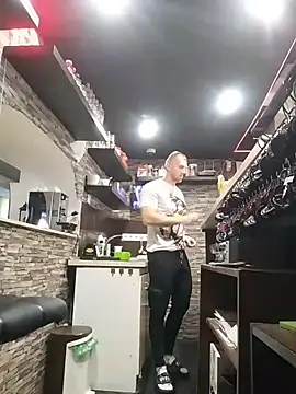 trainwithme online show from 11/11/25, 12:05