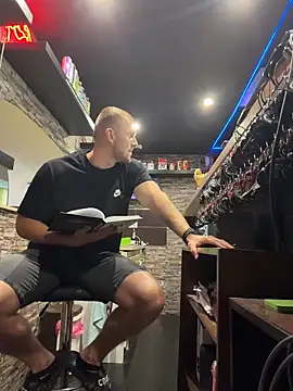 trainwithme online show from 06/12/26, 07:07
