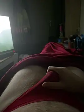 yves24Post online show from 09/27/25, 08:36