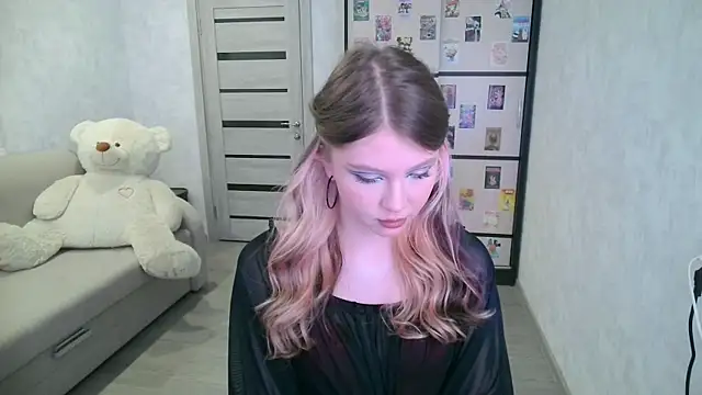 Snapshot of GinnyBlacky chatting on 06/25/26, 06:23 GinnyBlacky online show from 06/25/26, 06:23