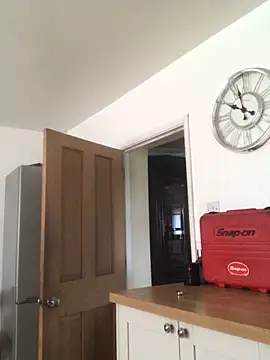 baddieinabenz online show from 04/16/26, 08:59