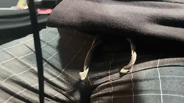 Max 965 online show from 12/03/25, 10:19