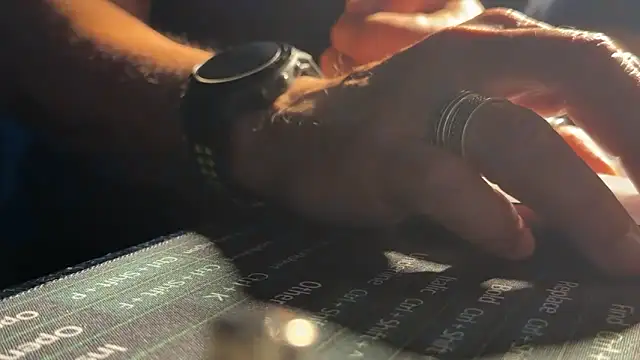 Max 965 online show from 12/19/25, 08:38