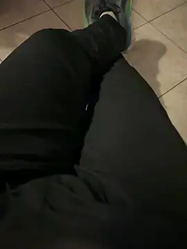 Max 965 online show from 02/28/26, 01:50