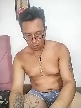 Maduro79 online show from 12/14/25, 08:02
