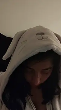 Elowyn online show from 11/30/25, 03:54