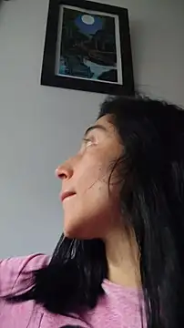 Elowyn online show from 11/30/25, 05:50