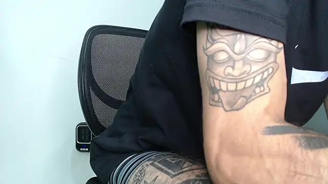 bigdick monster1 online show from 02/08/26, 04:27