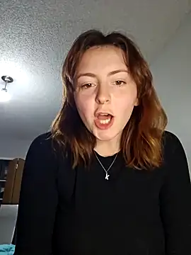 Snapshot of Tinyxteeny chatting on 03/20/25, 01:57 Tinyxteeny online show from 03/20/25, 01:57