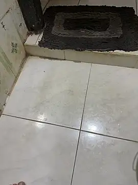 Snapshot of dilu98 chatting on 02/08/26, 01:20 dilu98 online show from 02/08/26, 01:20