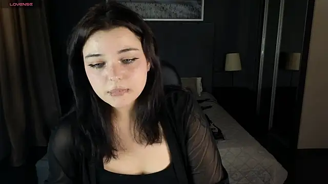 Snapshot of SHERI_BELTON chatting on 11/21/25, 06:28 SHERI BELTON online show from 11/21/25, 06:28