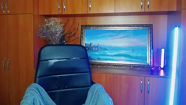 VanessaRey  online show from 02/09/26, 02:26