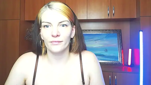 VanessaRey  online show from 03/02/26, 05:20