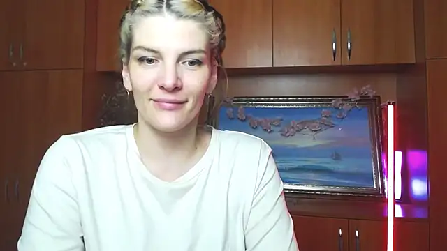 VanessaRey  online show from 03/08/26, 02:04