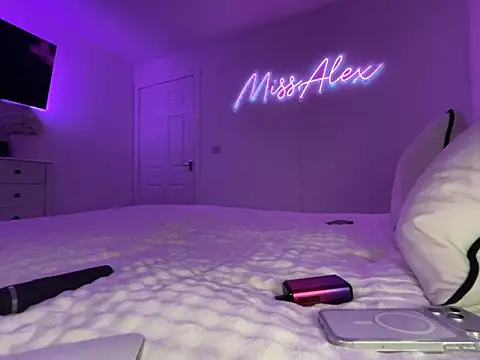 Missalex xo online show from 02/04/26, 09:42