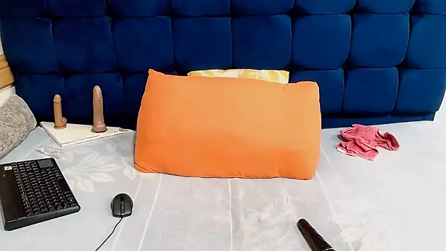 AriesCake online show from 05/23/26, 05:39