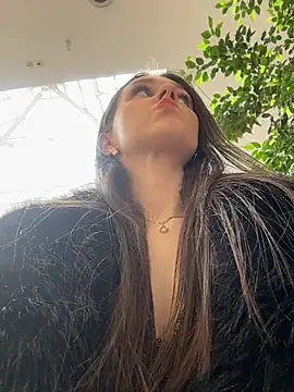 MilaBee online show from 03/21/26, 08:19