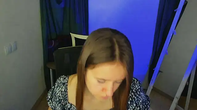 Catherine e online show from 10/13/25, 06:41