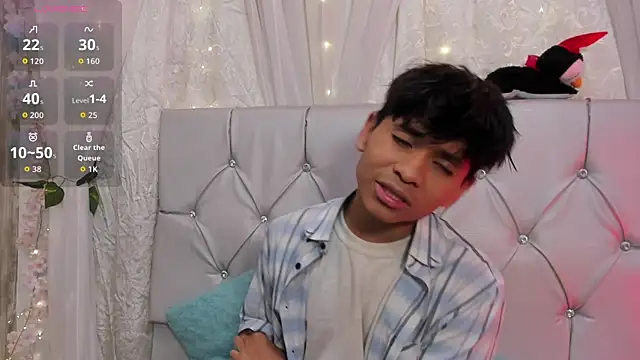 Ethan Westt online show from 11/28/25, 01:58