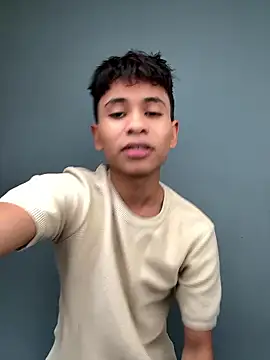 Ethan Westt online show from 01/06/26, 08:12