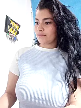 Snapshot of AlanaHotxx chatting on 09/22/25, 06:15 AlanaHotxx online show from 09/22/25, 06:15