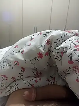 JovanRJ online show from 10/31/25, 12:06