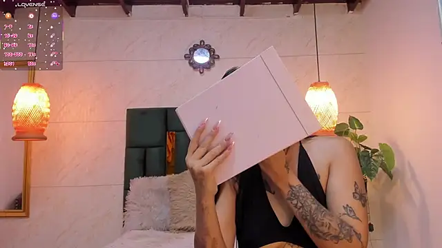 Danna williamss online show from 09/15/25, 11:54