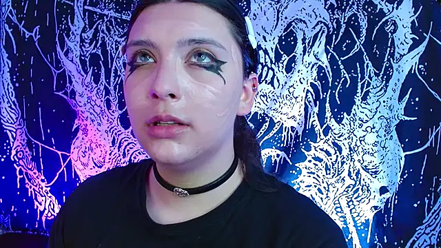 mikaskullcs online show from 10/10/25, 04:44