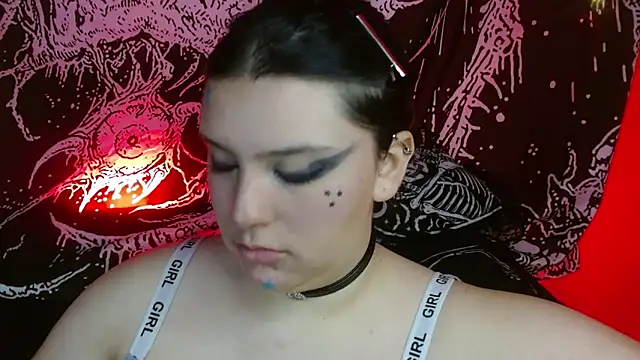 mikaskullcs online show from 10/20/25, 12:11