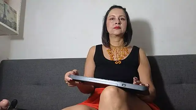 Amadamilf1980 online show from 10/18/25, 02:18