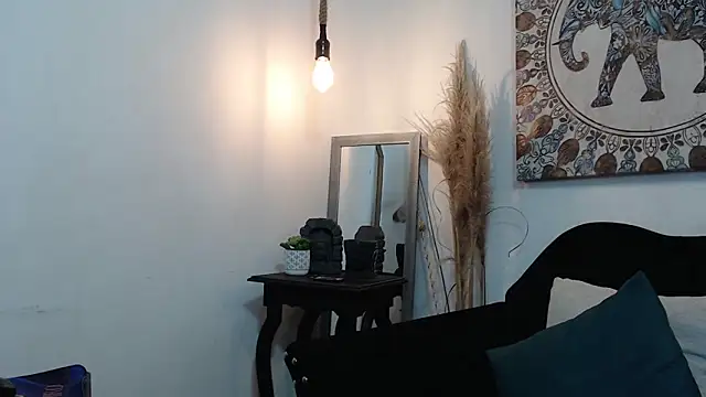 GagingZhara online show from 10/10/25, 12:15