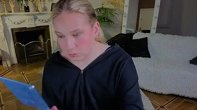 Jes Solar online show from 09/17/25, 02:52