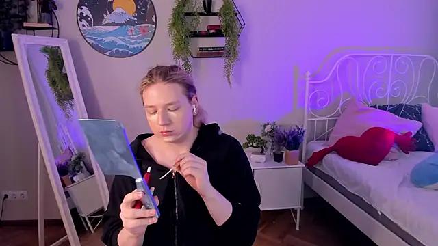 Jes Solar online show from 10/07/25, 12:02