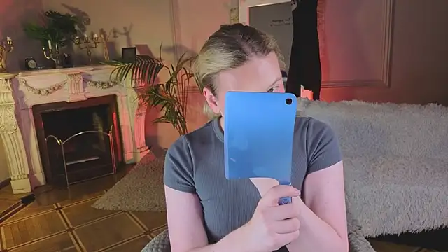 Jes Solar online show from 10/26/25, 09:42