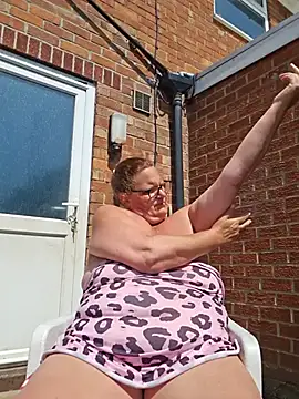 MissQueenBeex online show from 06/26/26, 10:30
